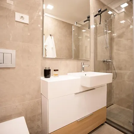Appartement Sopic Luxury With Private Whirlpool *