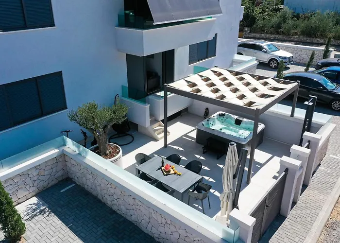 アパート Sopic Luxury With Private Whirlpool *